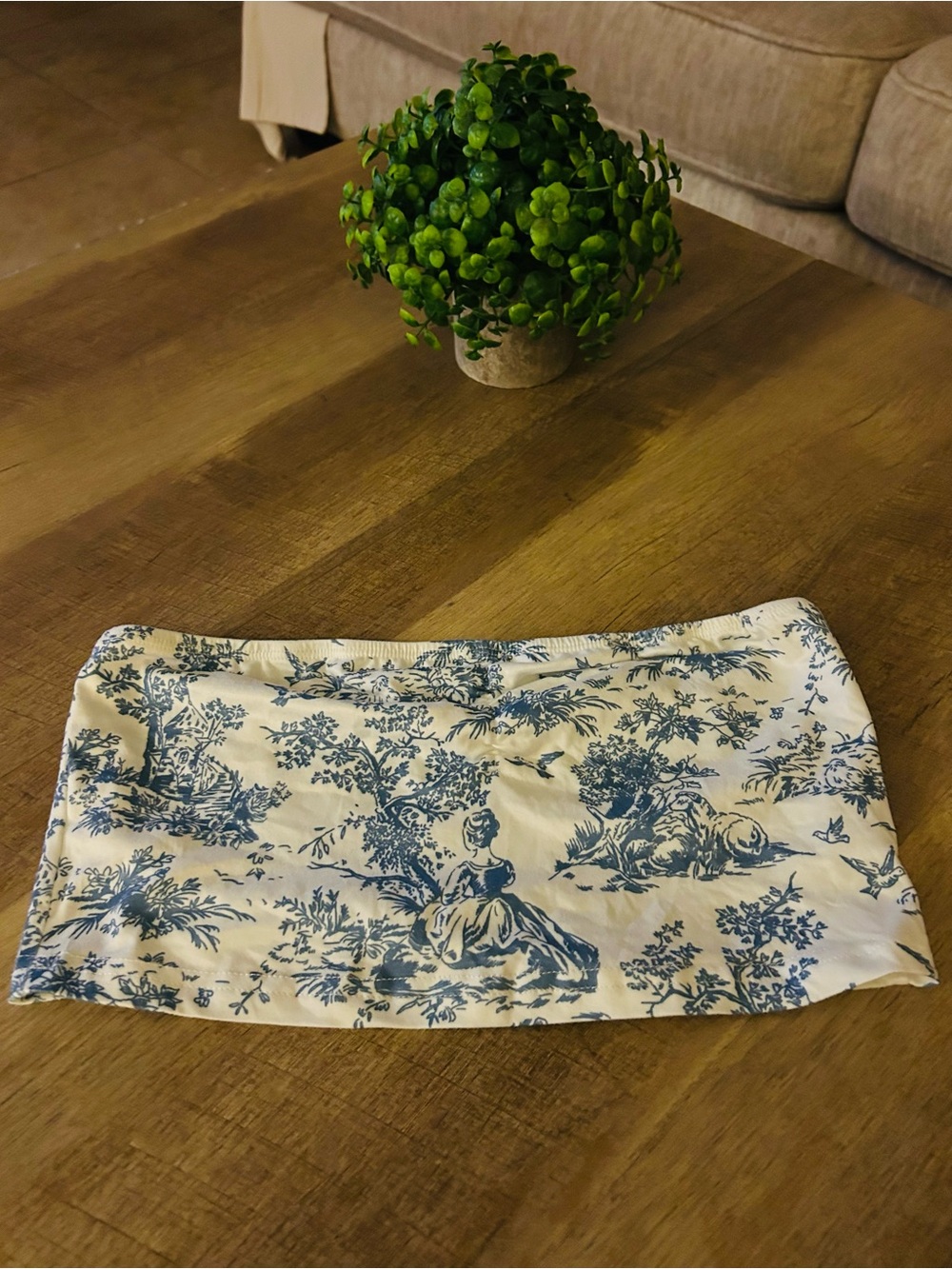 SHEIN White tube top with Blue Toile Print